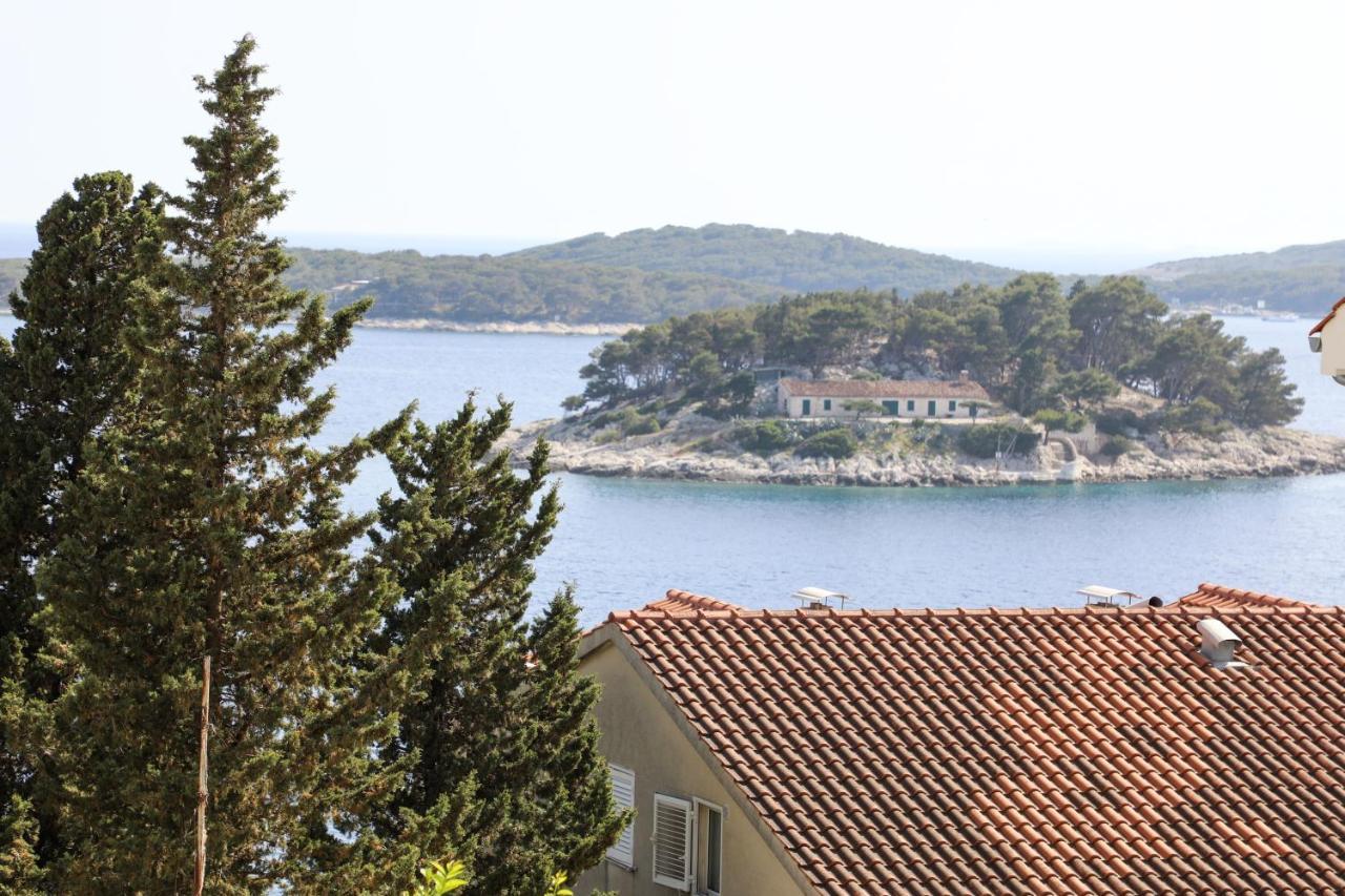 Adria Apartment Đảo Hvar Ngoại thất bức ảnh
